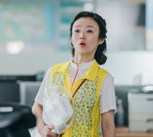 Lee Bong-Ryun on her appearance on Sweer home. 